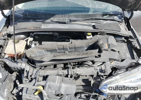 2018 Ford Focus Se z USA, uszkodzony, nr VIN 1FADP3K26JL275083